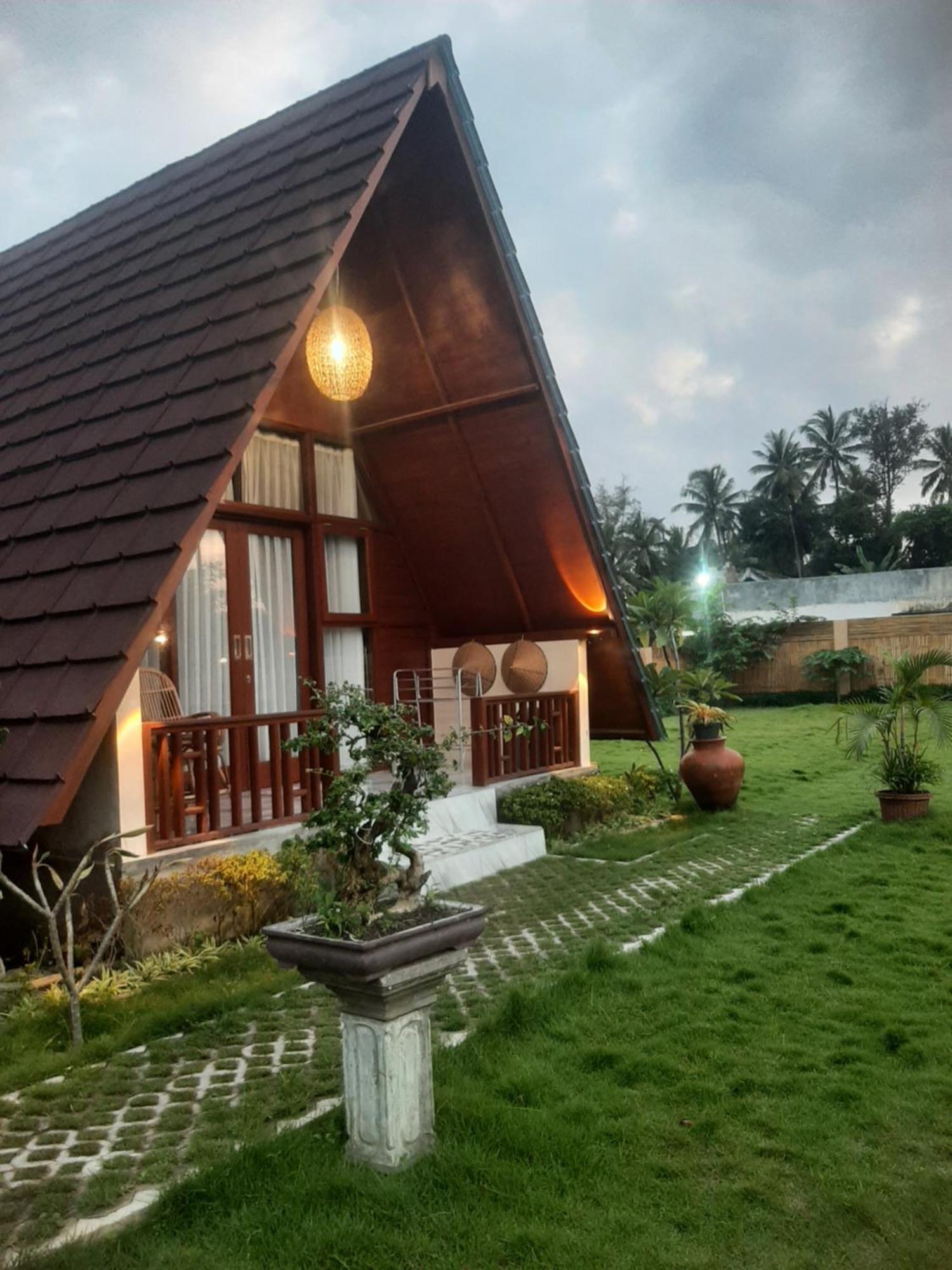 D' Carasti Bungalow Masbagik Bagian luar foto