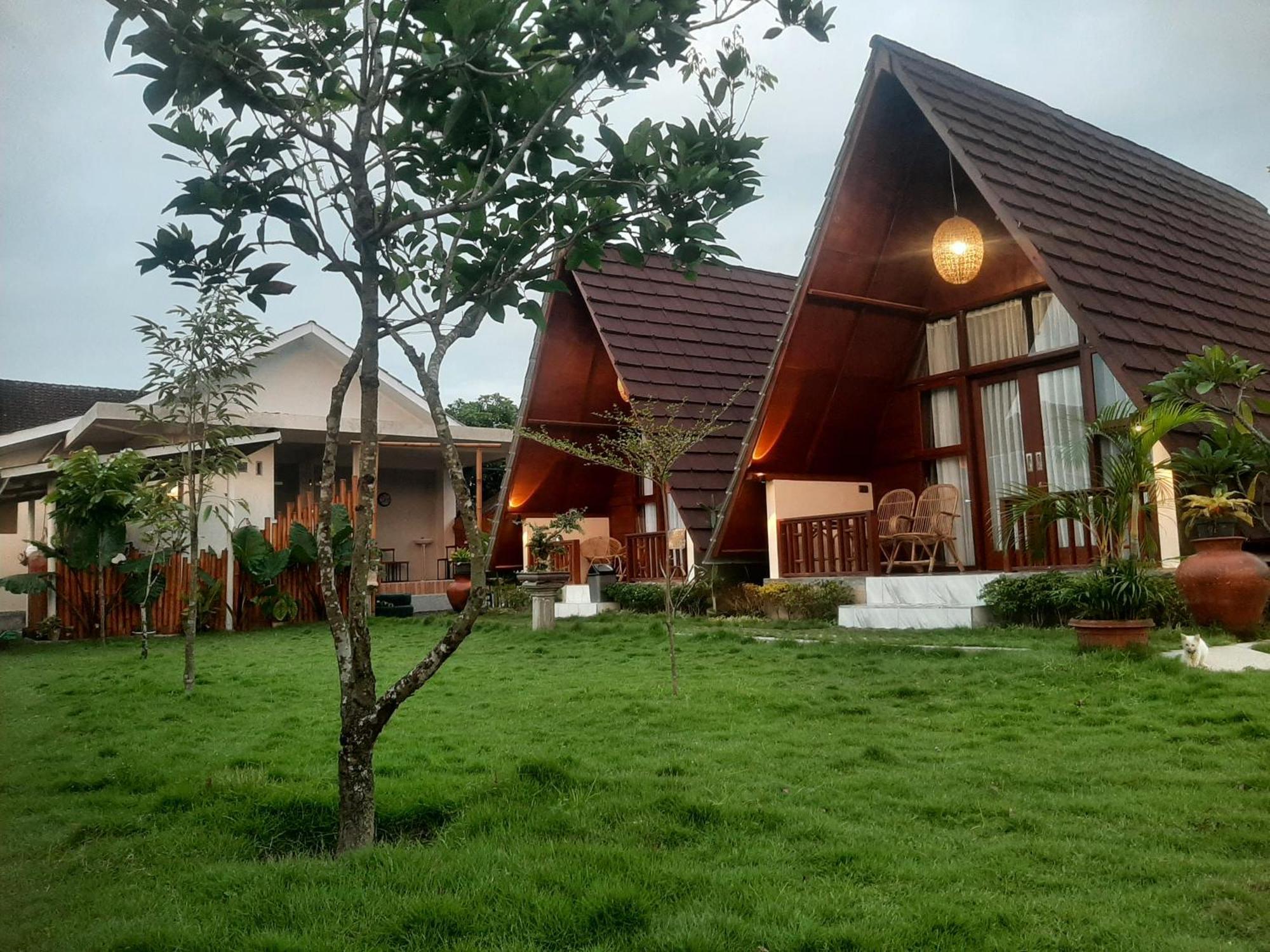 D' Carasti Bungalow Masbagik Bagian luar foto