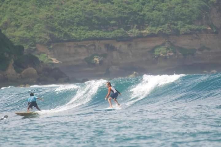 D' Carasti Bungalow Masbagik Bagian luar foto