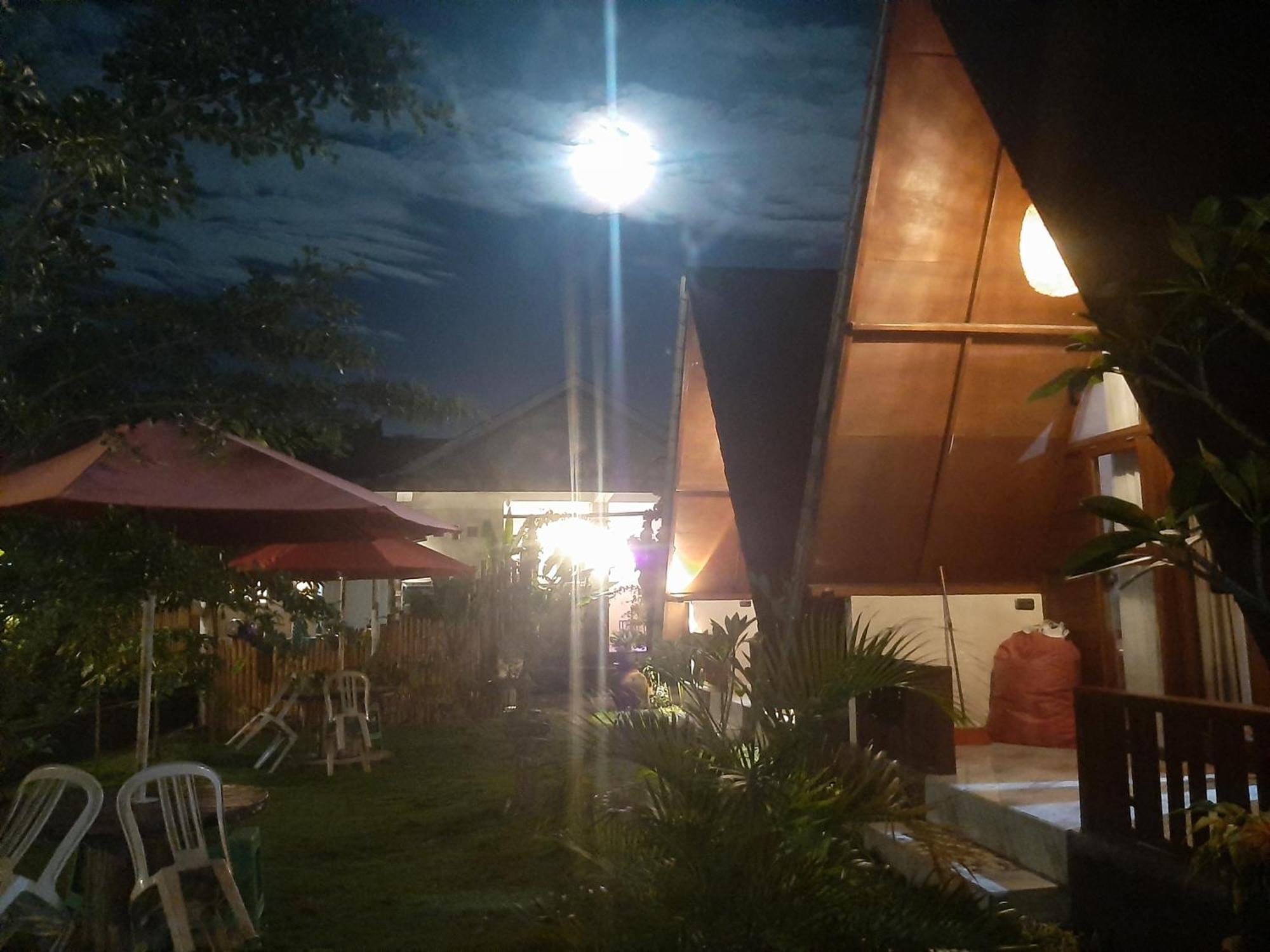 D' Carasti Bungalow Masbagik Bagian luar foto